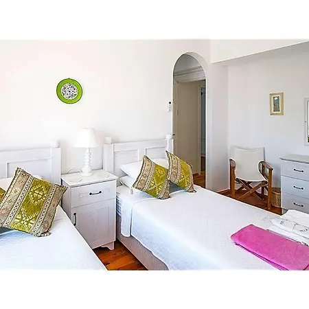 Sleeps 6 Pool Wifi