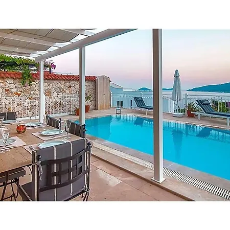Sleeps 6 Pool Wifi Βίλα Καλκάν