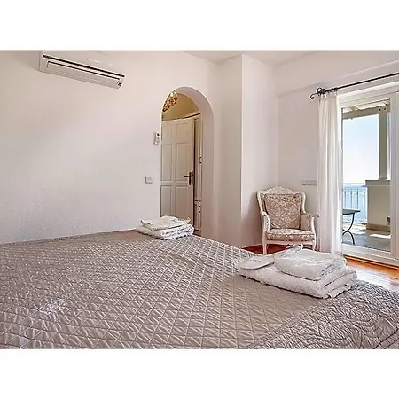 Sleeps 6 Pool Wifi 빌라 *